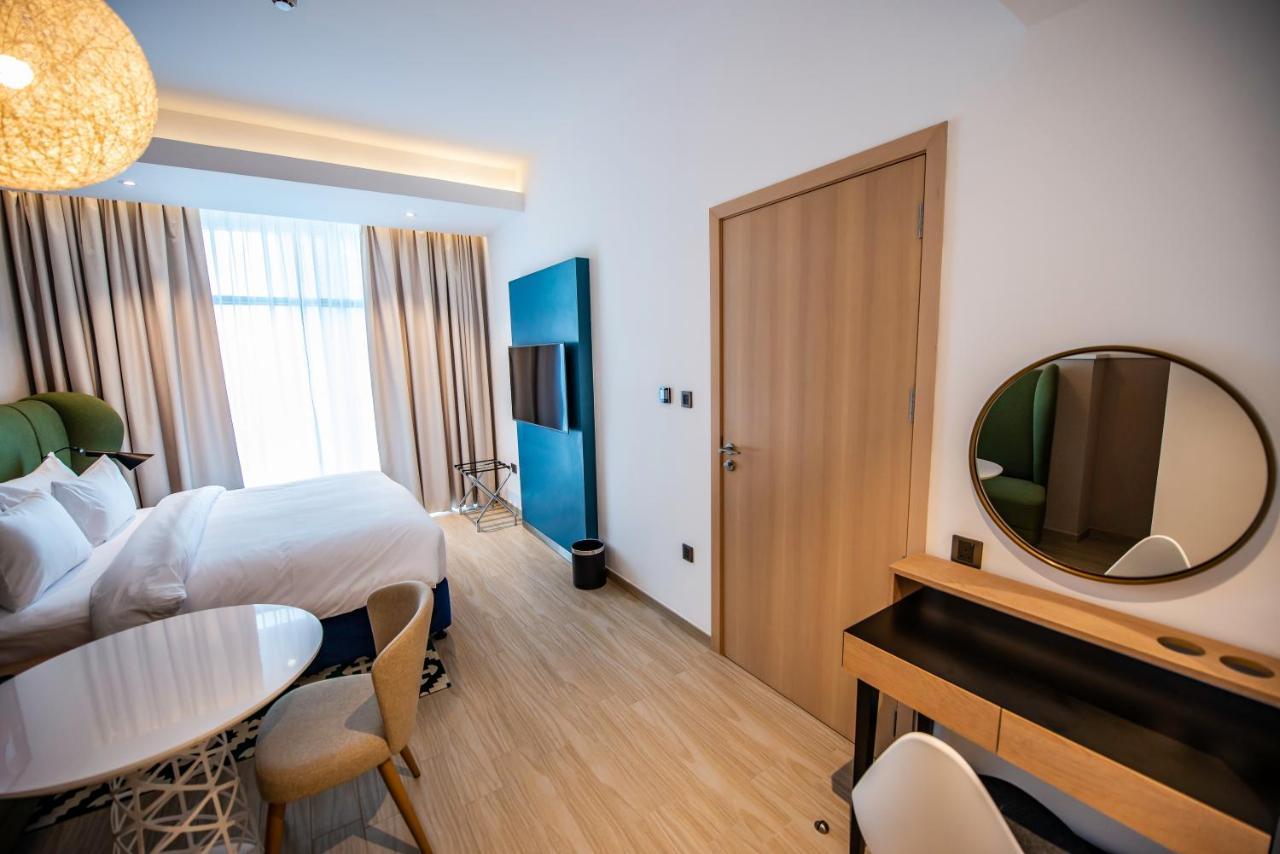 La Vie Gardens Hotel Apartments ดูไบ ภายนอก รูปภาพ