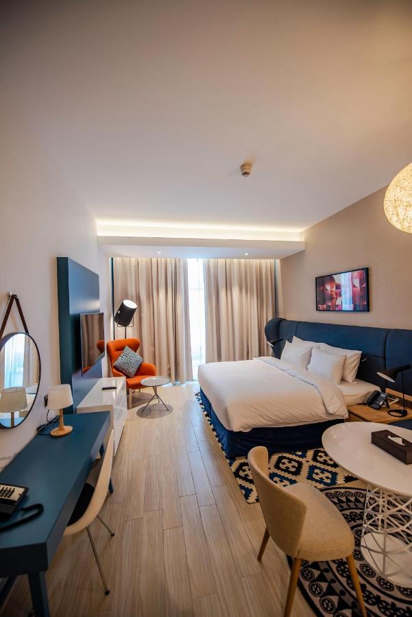 La Vie Gardens Hotel Apartments ดูไบ ภายนอก รูปภาพ